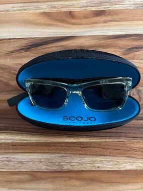 SCOJO New York Clear Frame Reading Sunglasses